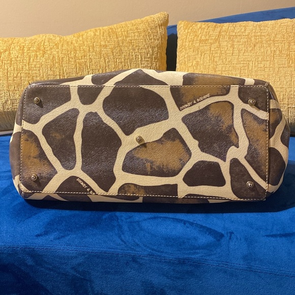 Dooney and Bourke Rare and Retired Vintage Giraffe Print Handbag and Wallet - Picture 5 of 16